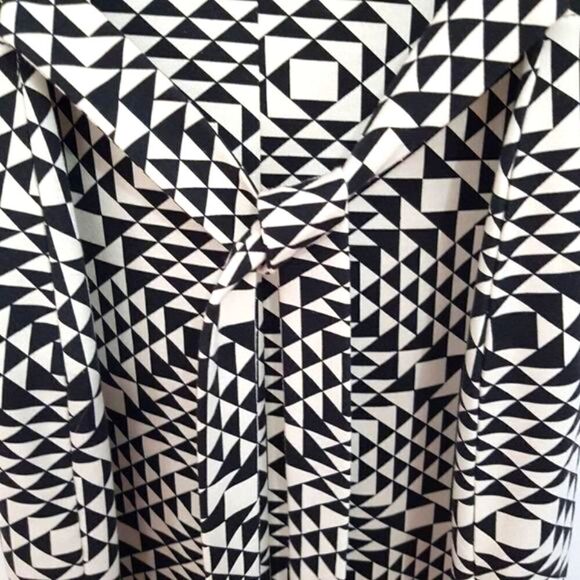 FEVER LONDON CITY Black and  White Dress Square and Triangle Pattern Siz… - Picture 4 of 16